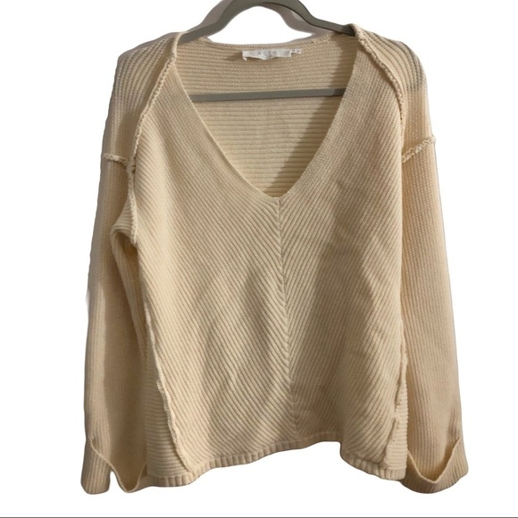 ASTR Womens Ivory Direction Change Bell Sleeve Sweater size S Knit V-neck - Picture 1 of 10